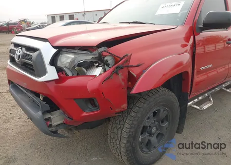 2014 Toyota Tacoma Base V6 z USA, uszkodzony, nr VIN 3TMLU4EN6EM141706